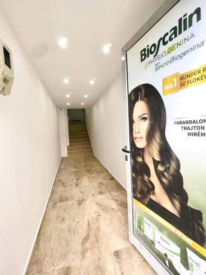Kristian Apartments Берат Екстериор снимка