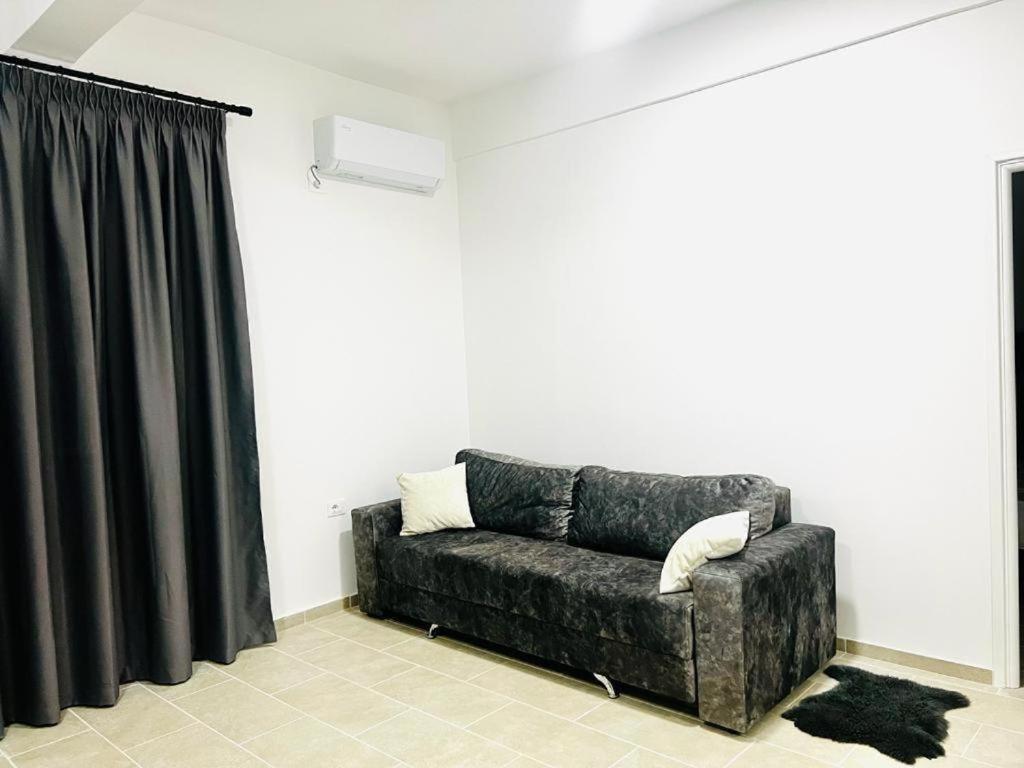 Kristian Apartments Берат Екстериор снимка