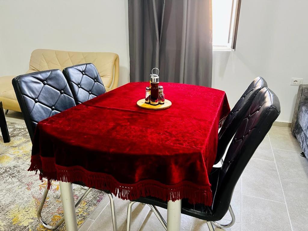 Kristian Apartments Берат Екстериор снимка